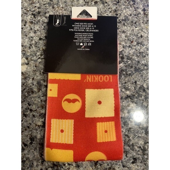 Cheez-It Crew Socks Unisex Cheese Crackers‎ Gag Gift - Picture 2 of 3